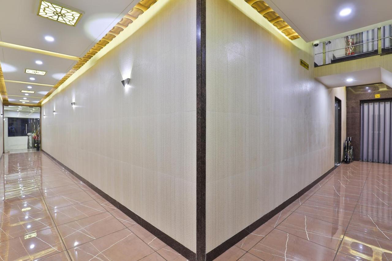 Hotel Pearl Vadodara Exterior photo